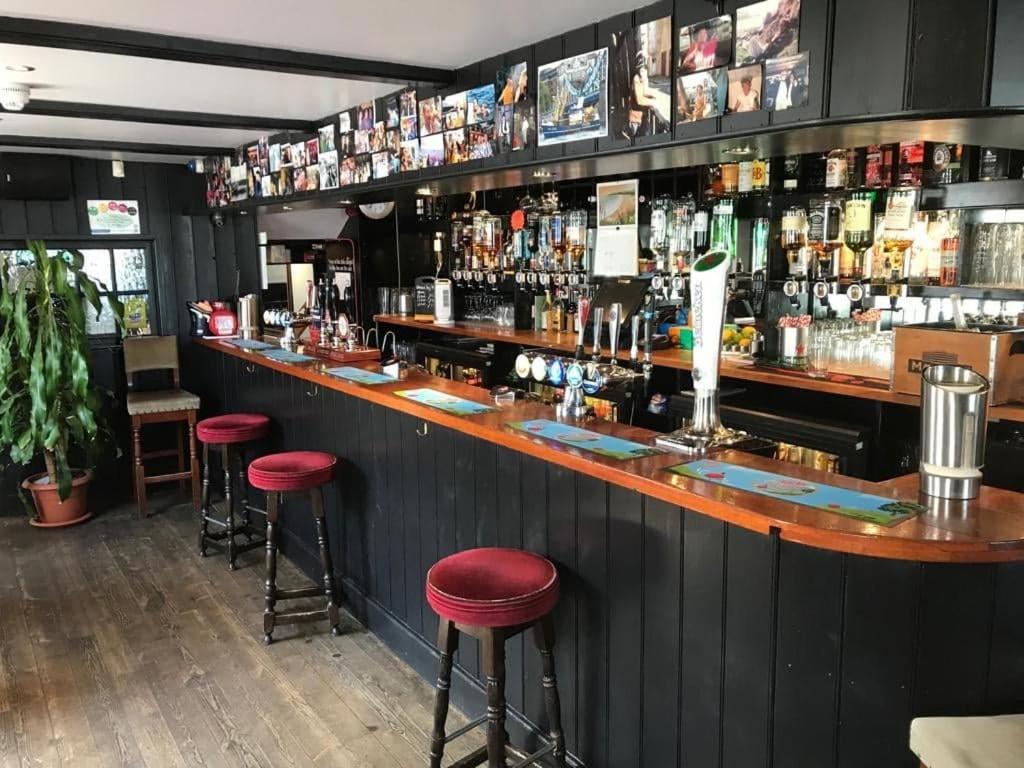 The Swordfish Inn Penzance Zewnętrze zdjęcie